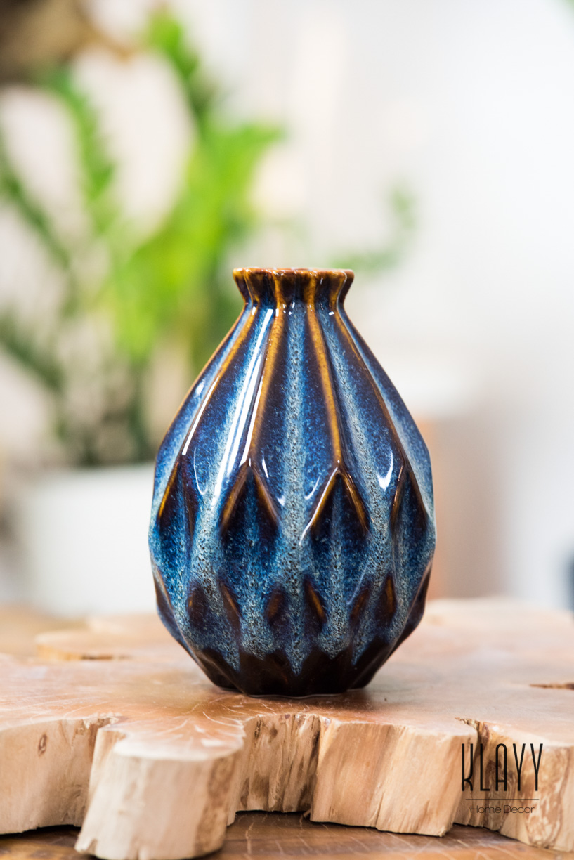 Ocean Wave Diamond Vase